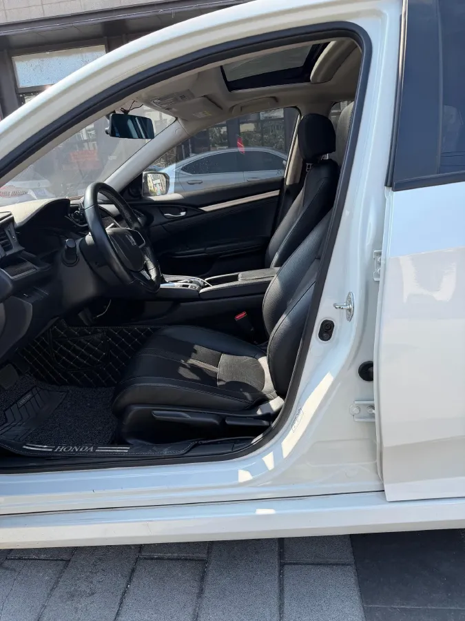 2019 Honda Civic 1.0T 125HP L3 CVT,autocango,china used car exporter,china ev exporter,chinese used car exporter,chinese used ev exporter