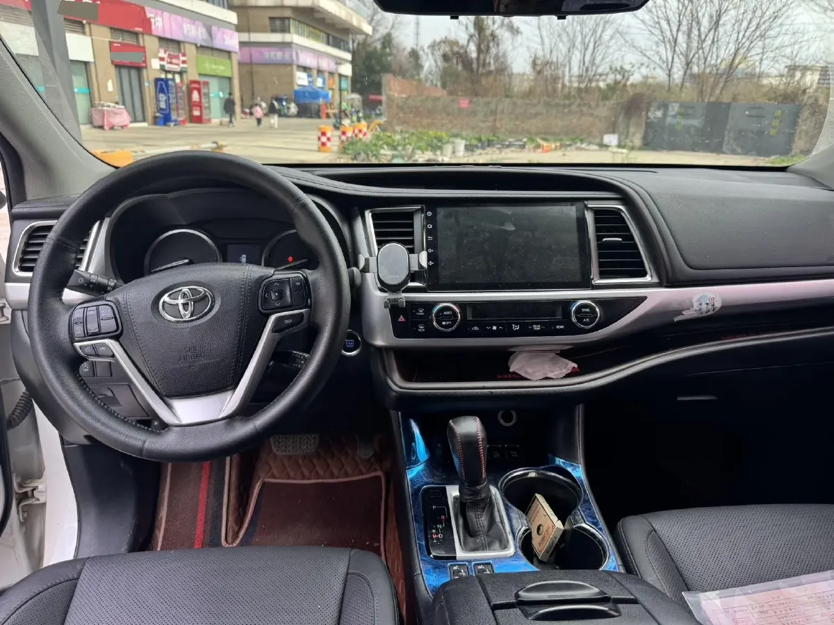 2018 Toyota Highlander 2.0T 220HP L4 6AT,autocango,china used car exporter,china ev exporter,chinese used car exporter,chinese used ev exporter