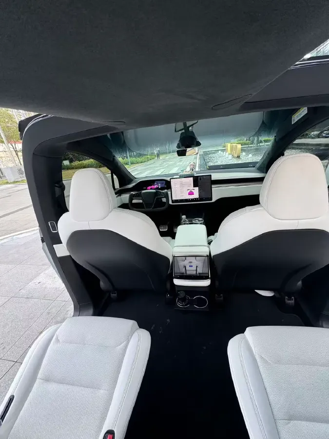 2023 Tesla Model X BEV 100KWH,autocango,china used car exporter,china ev exporter,chinese used car exporter,chinese used ev exporter