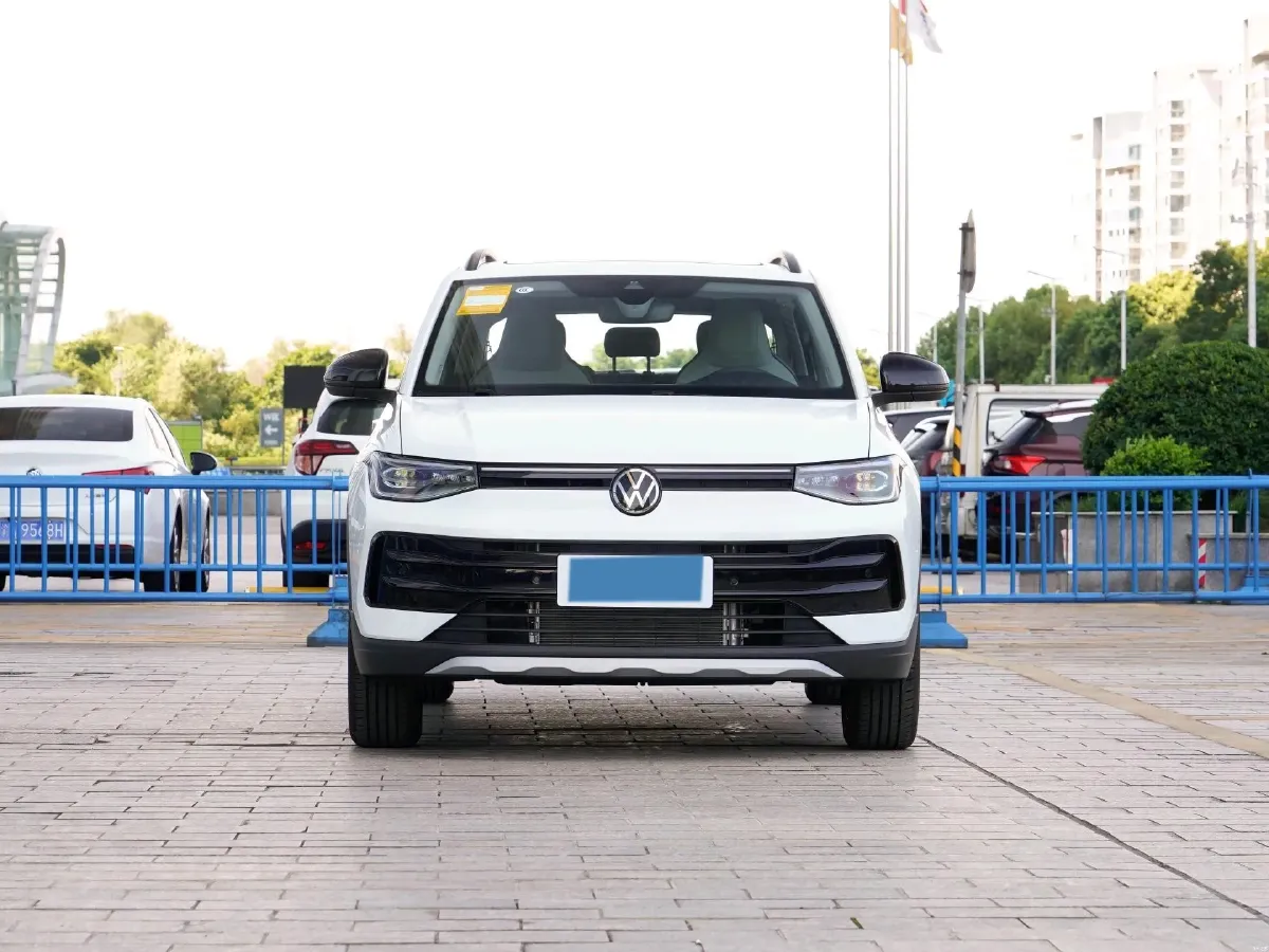 2025 Volkswagen Tharu 1.5T 160HP L4 7DCT,autocango,china used car exporter,china ev exporter,chinese used car exporter,chinese used ev exporter
