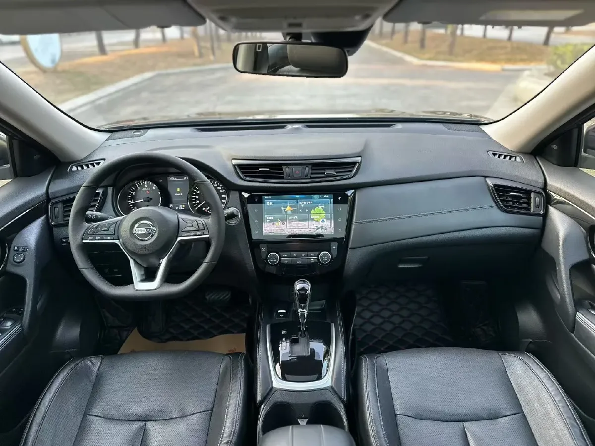 2020 Nissan X-Trail 2.0L 154HP L4 CVT,autocango,china used car exporter,china ev exporter,chinese used car exporter,chinese used ev exporter