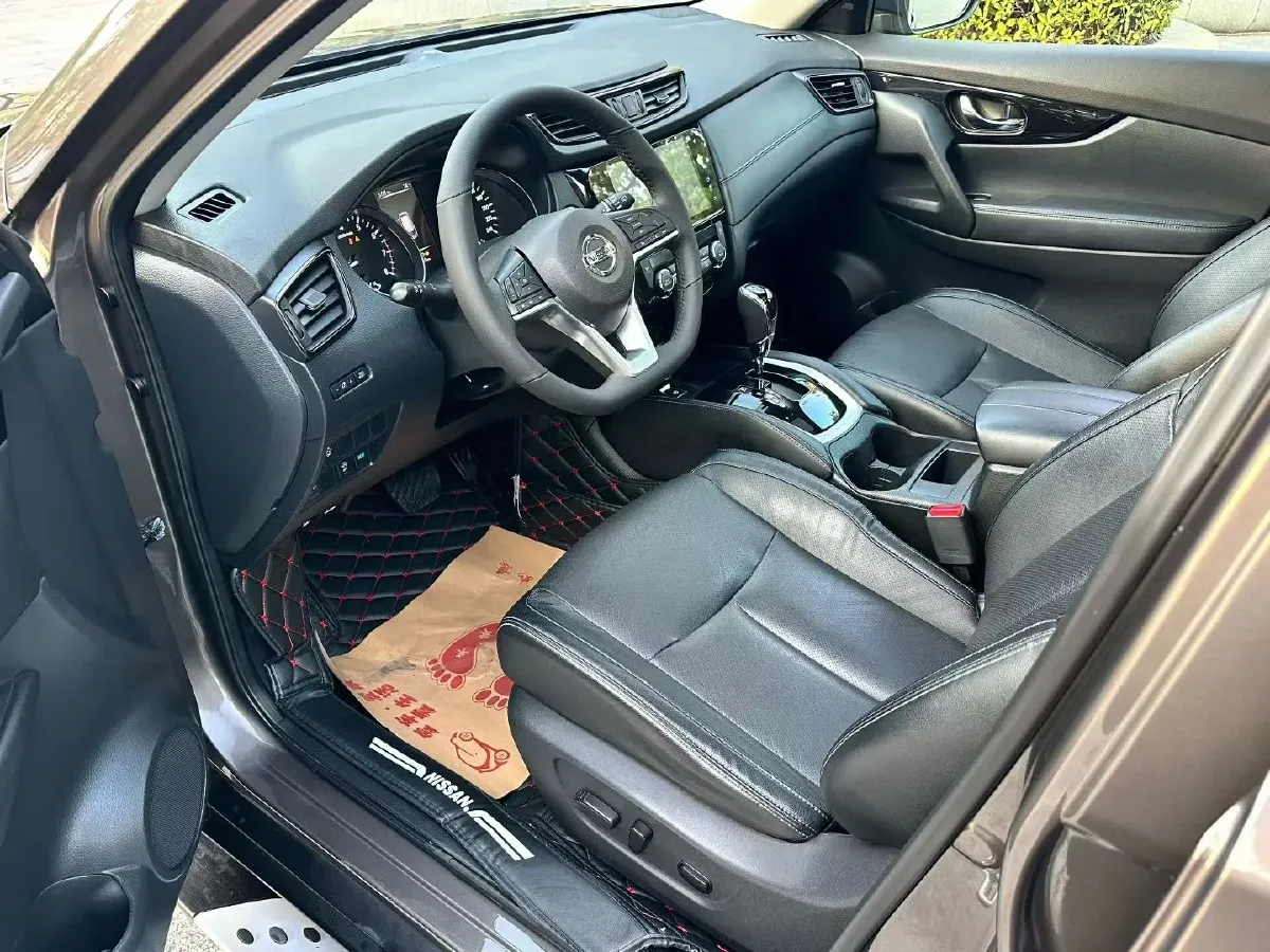 2020 Nissan X-Trail 2.0L 154HP L4 CVT,autocango,china used car exporter,china ev exporter,chinese used car exporter,chinese used ev exporter