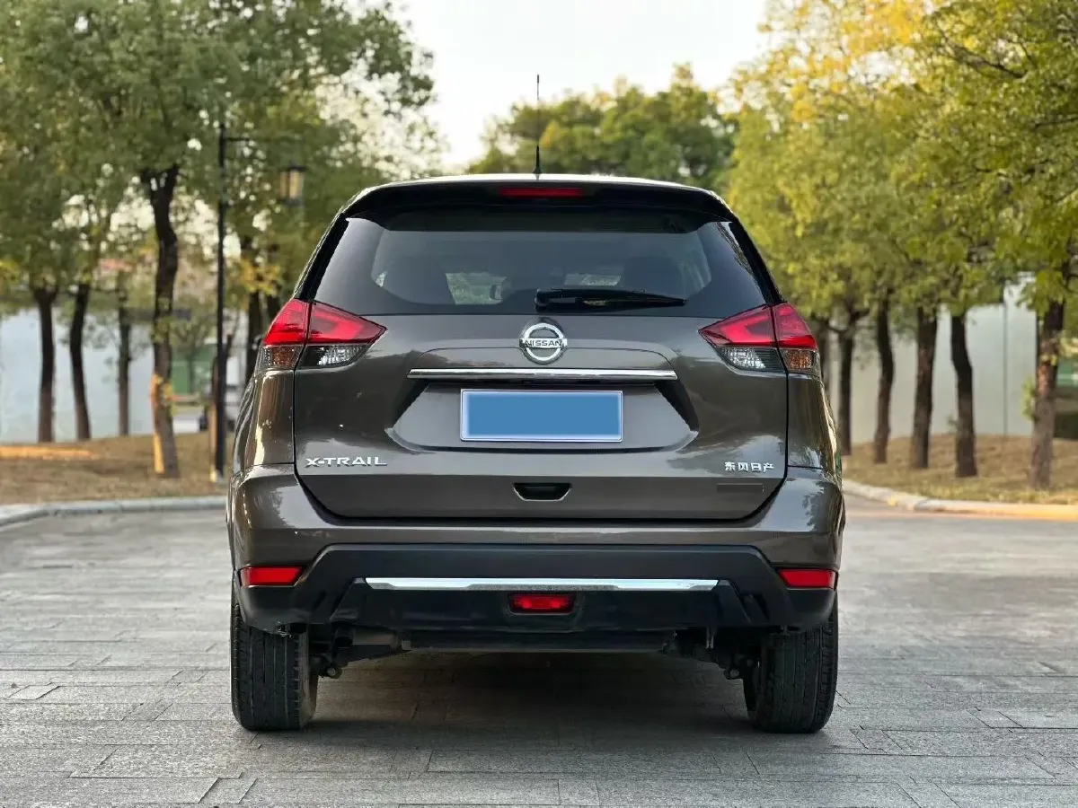 2020 Nissan X-Trail 2.0L 154HP L4 CVT,autocango,china used car exporter,china ev exporter,chinese used car exporter,chinese used ev exporter