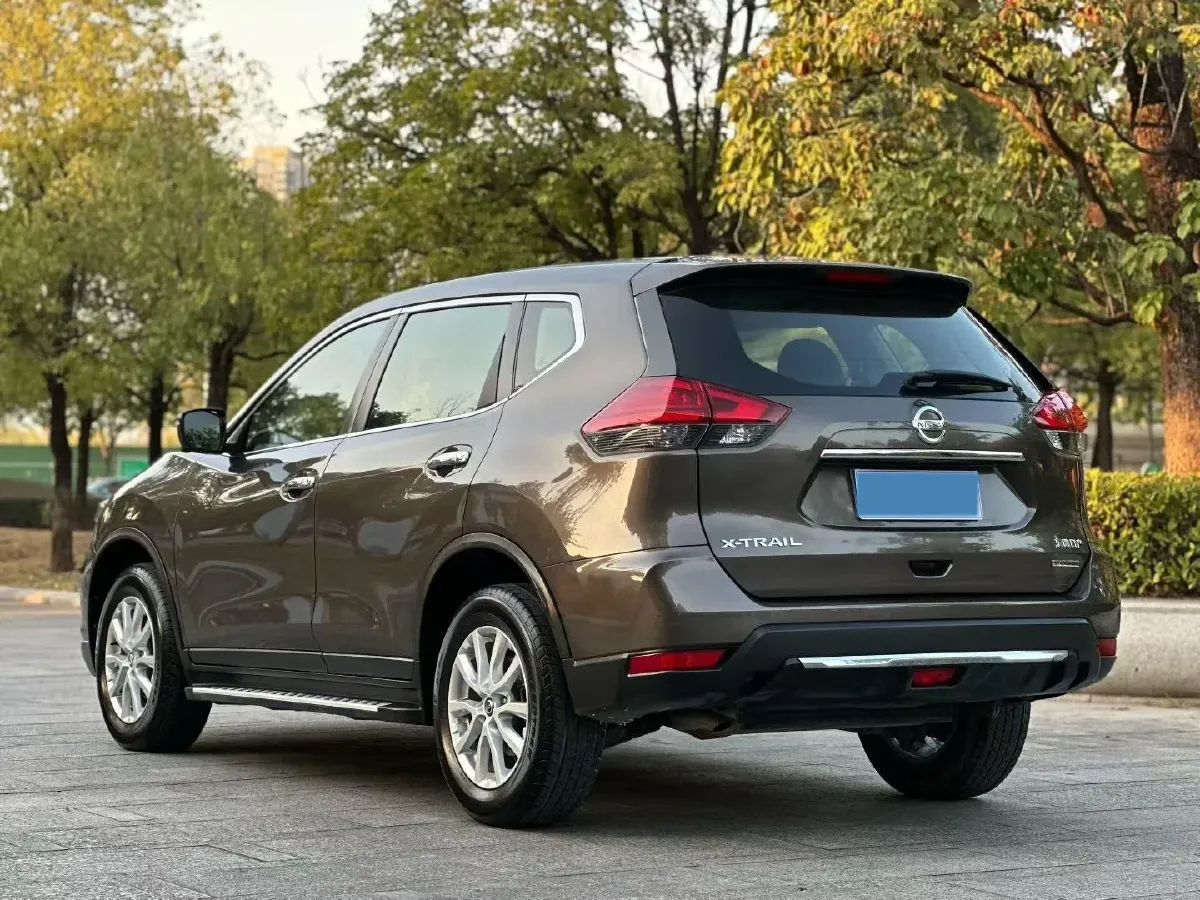 2020 Nissan X-Trail 2.0L 154HP L4 CVT,autocango,china used car exporter,china ev exporter,chinese used car exporter,chinese used ev exporter