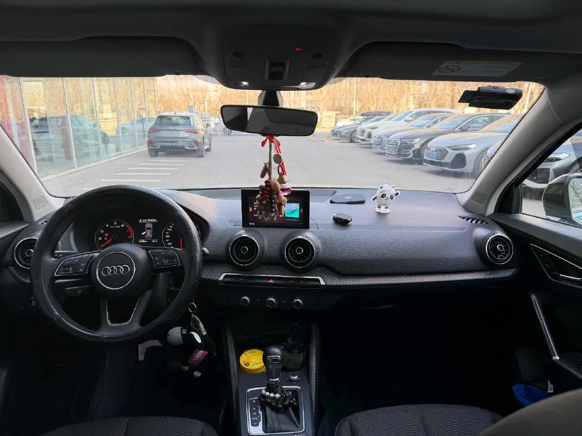 2018 Audi Q2L 1.4T 150HP L4 7DCT,autocango,china used car exporter,china ev exporter,chinese used car exporter,chinese used ev exporter