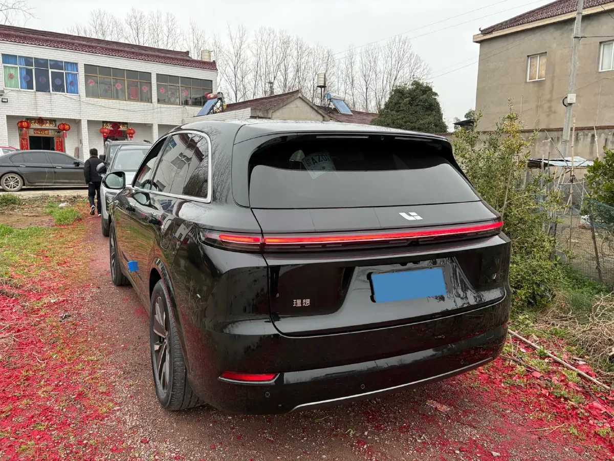 2025 Li L7 Range Extended 154HP REEV,autocango,china used car exporter,china ev exporter,chinese used car exporter,chinese used ev exporter