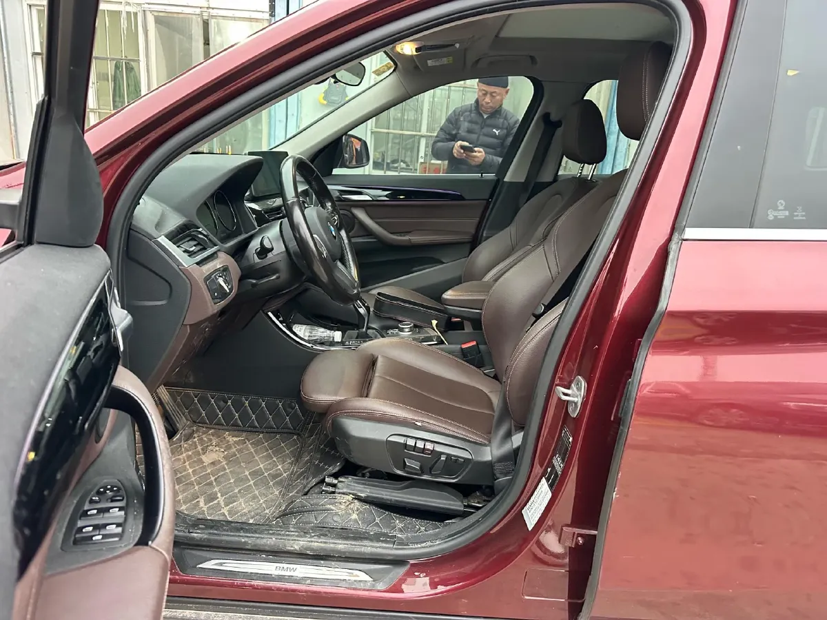 2020 BMW X1 1.5T 140HP L3 7DCT,autocango,china used car exporter,china ev exporter,chinese used car exporter,chinese used ev exporter