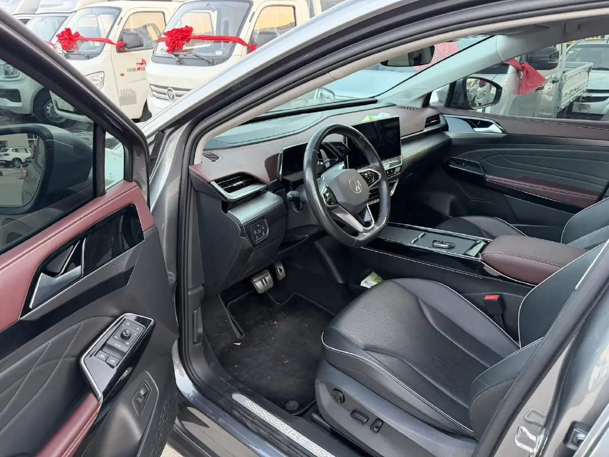 2023 Volkswagen ID.6 X BEV 63.2KWH,autocango,china used car exporter,china ev exporter,chinese used car exporter,chinese used ev exporter