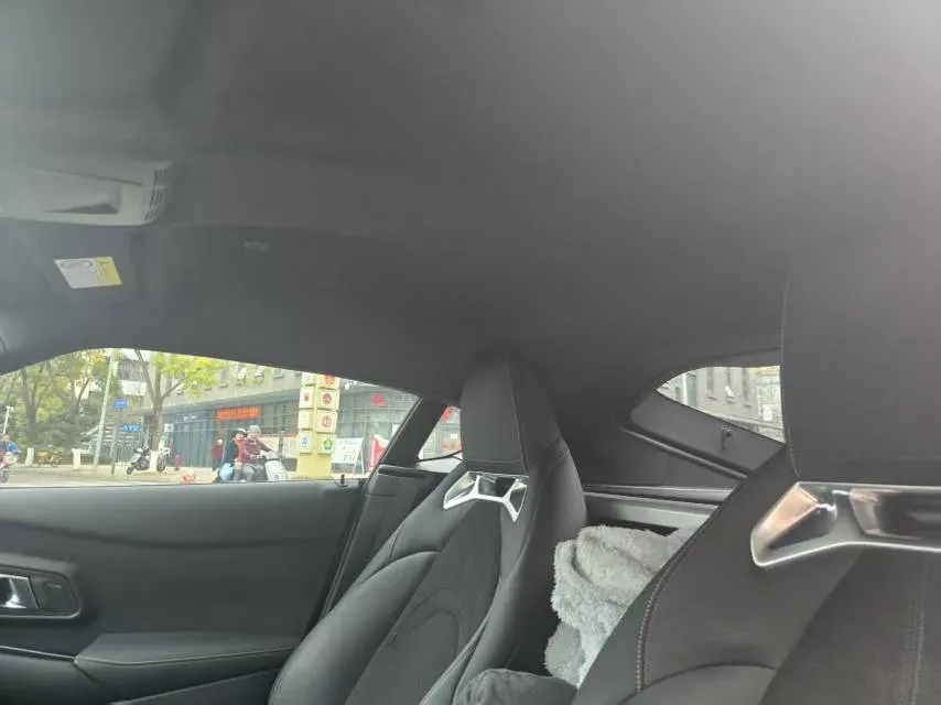 2022 Toyota Supra 3.0T 340HP L6 8AT,autocango,china used car exporter,china ev exporter,chinese used car exporter,chinese used ev exporter