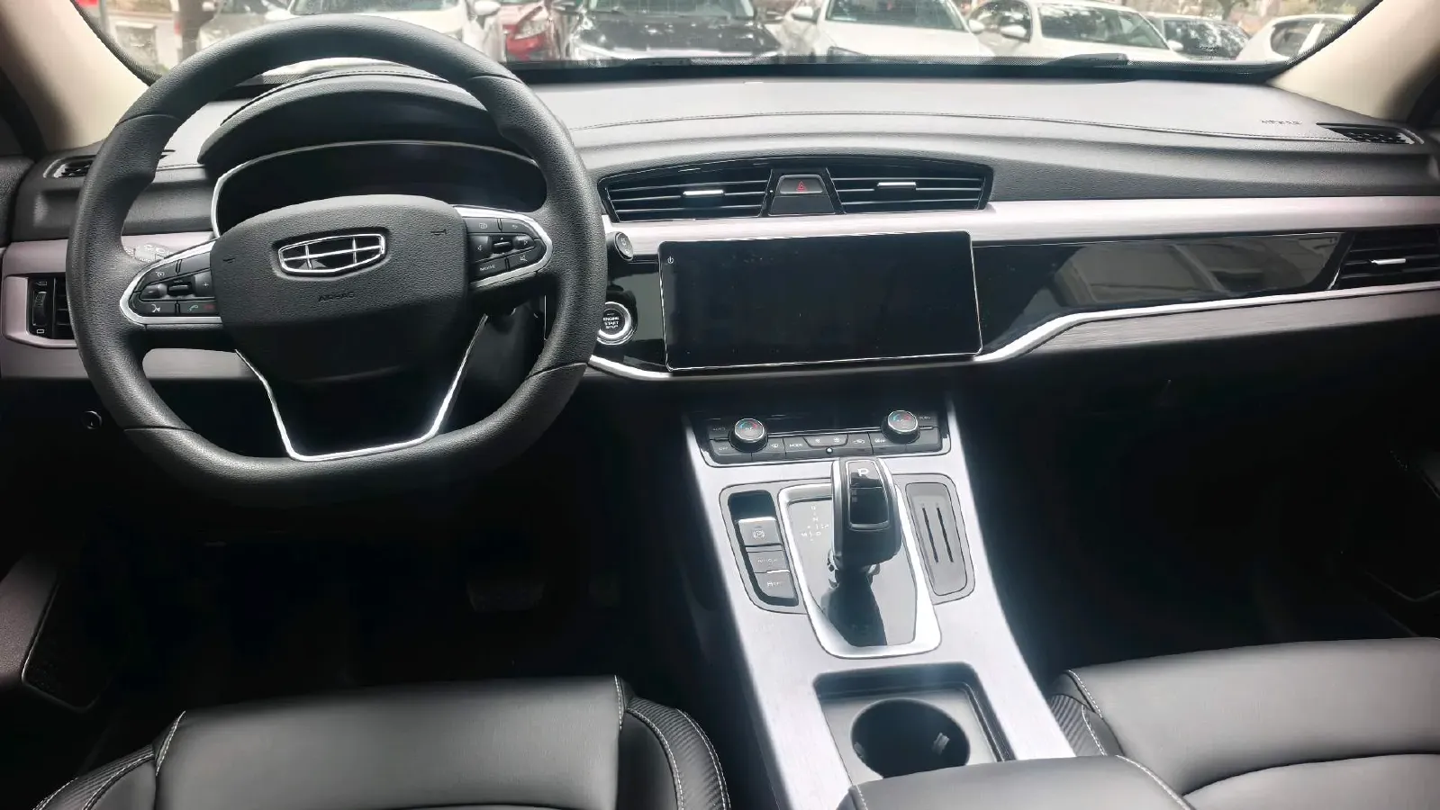 2021 Geely JiaJi 1.8T 184HP L4 7DCT,autocango,china used car exporter,china ev exporter,chinese used car exporter,chinese used ev exporter