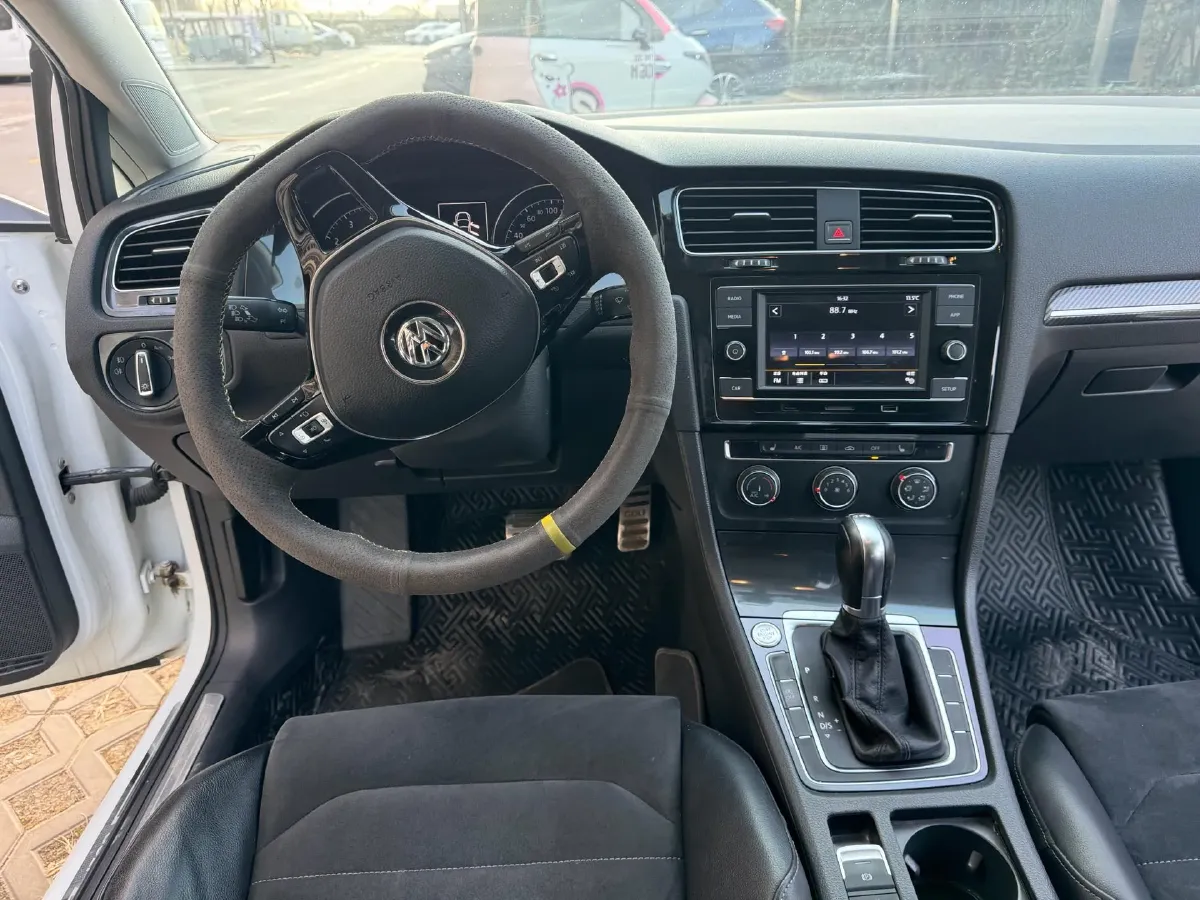 2018 Volkswagen Golf 1.4T 131HP L4 7DCT,autocango,china used car exporter,china ev exporter,chinese used car exporter,chinese used ev exporter