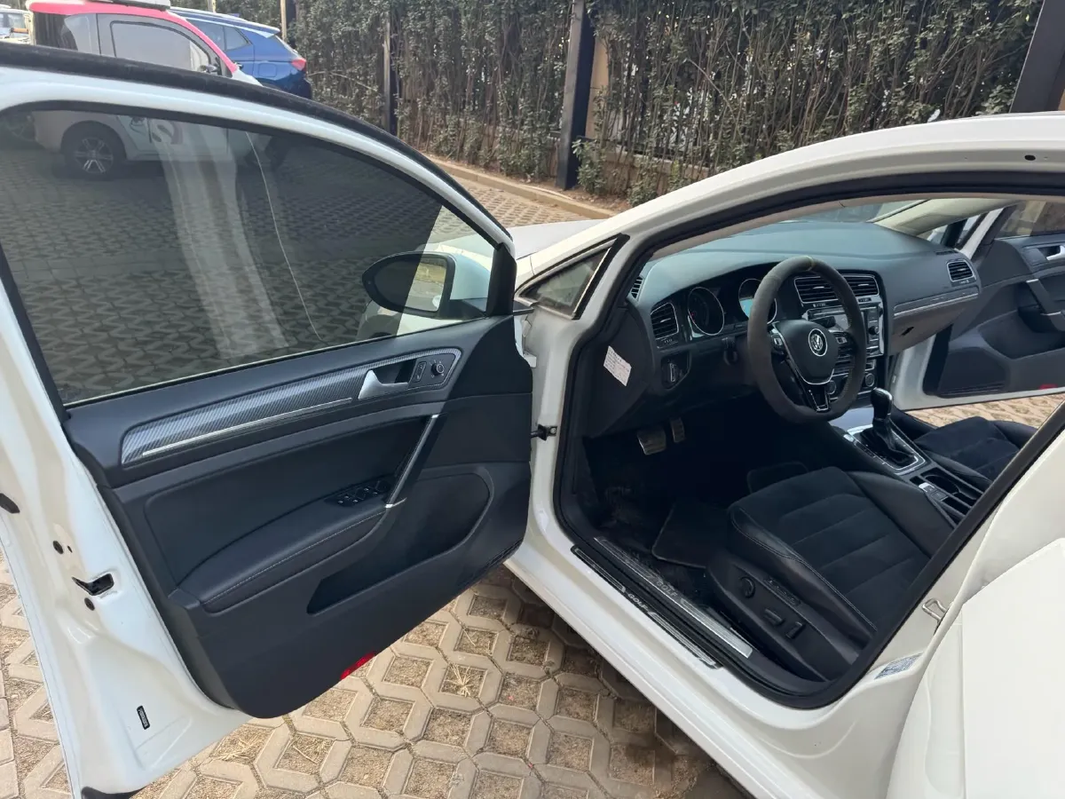 2018 Volkswagen Golf 1.4T 131HP L4 7DCT,autocango,china used car exporter,china ev exporter,chinese used car exporter,chinese used ev exporter