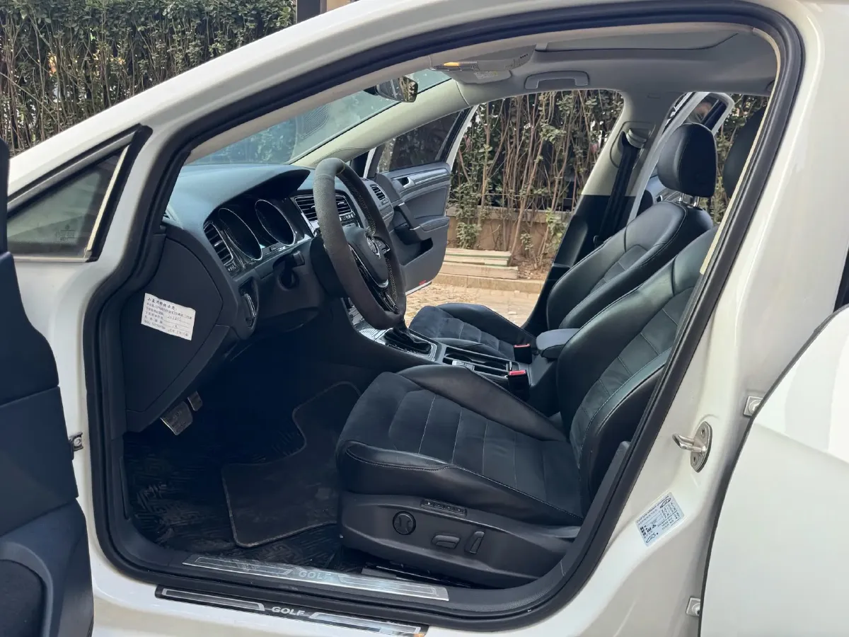 2018 Volkswagen Golf 1.4T 131HP L4 7DCT,autocango,china used car exporter,china ev exporter,chinese used car exporter,chinese used ev exporter