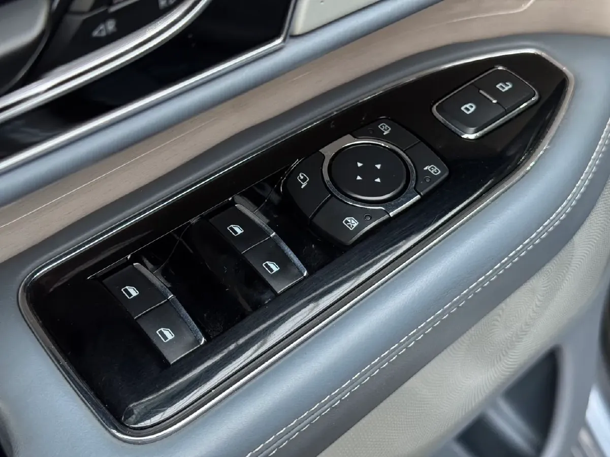 2022 Porsche Panamera 2.9T 330HP V6 8DCT PHEV 17.9KWH,autocango,china used car exporter,china ev exporter,chinese used car exporter,chinese used ev exporter