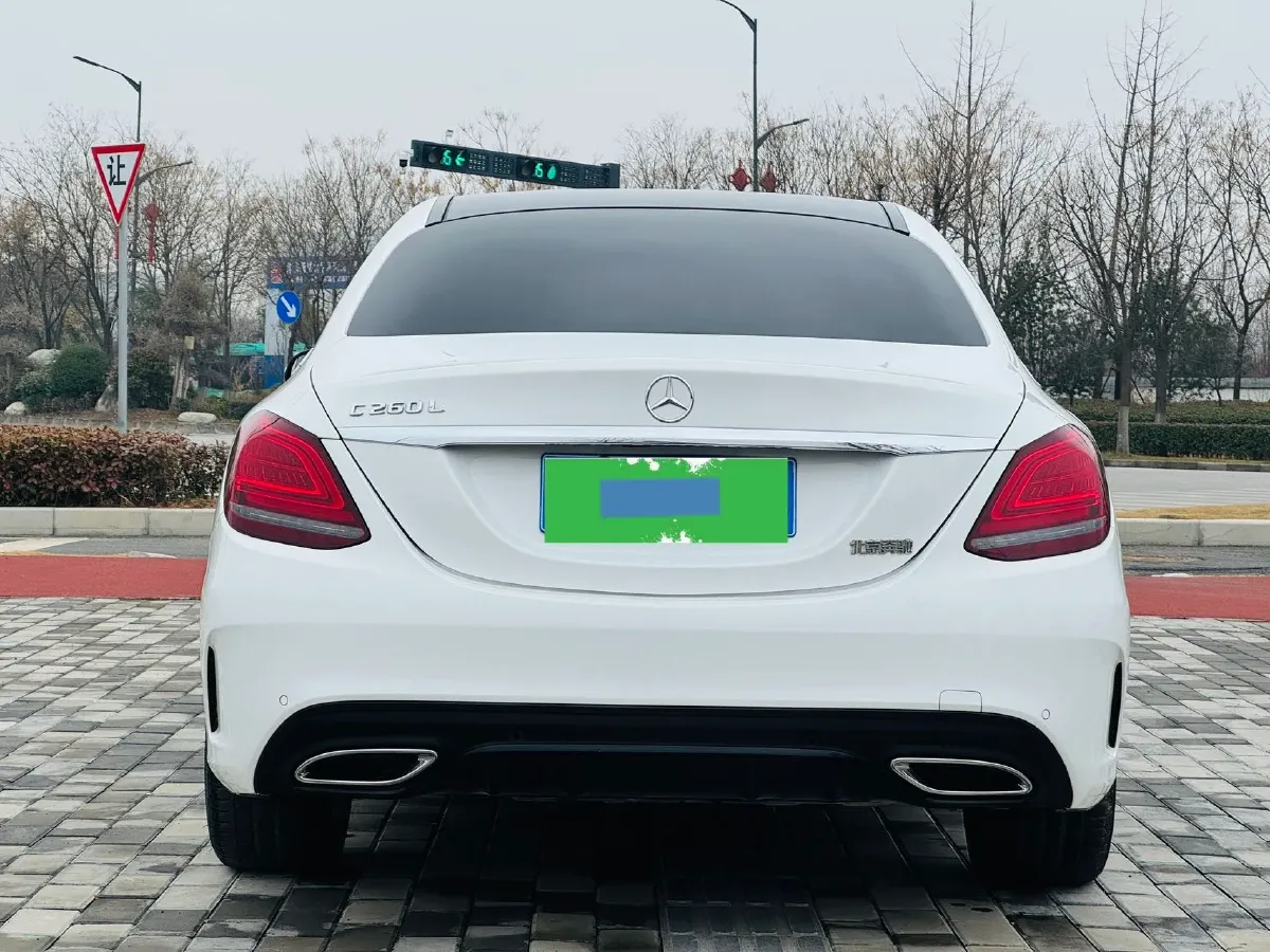 2021 Mercedes-Benz C Class 1.5T 184HP L4 9AT,autocango,china used car exporter,china ev exporter,chinese used car exporter,chinese used ev exporter