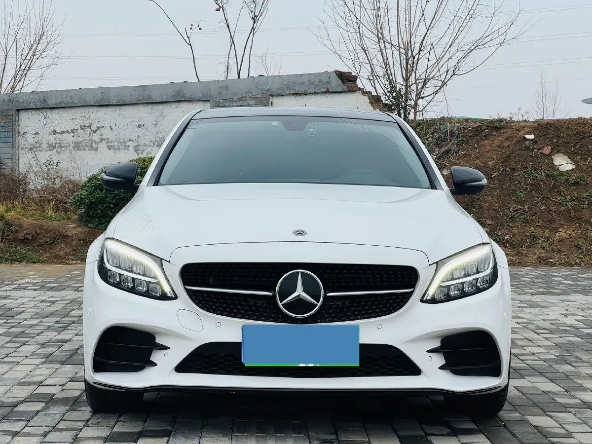 2021 Mercedes-Benz C Class 1.5T 184HP L4 9AT,autocango,china used car exporter,china ev exporter,chinese used car exporter,chinese used ev exporter
