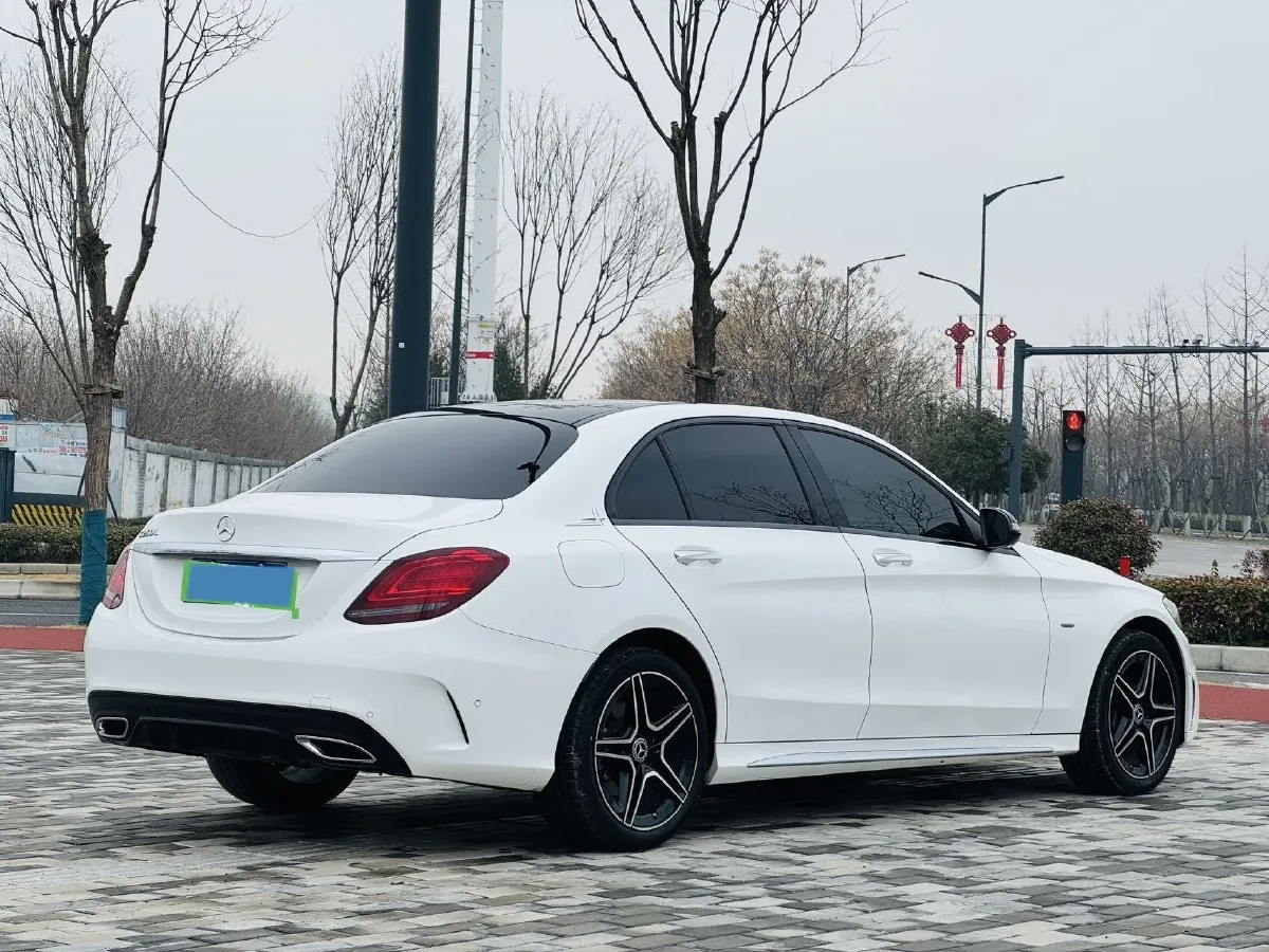 2021 Mercedes-Benz C Class 1.5T 184HP L4 9AT,autocango,china used car exporter,china ev exporter,chinese used car exporter,chinese used ev exporter