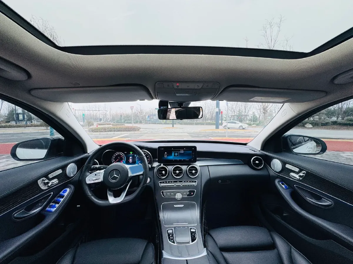 2021 Mercedes-Benz C Class 1.5T 184HP L4 9AT,autocango,china used car exporter,china ev exporter,chinese used car exporter,chinese used ev exporter