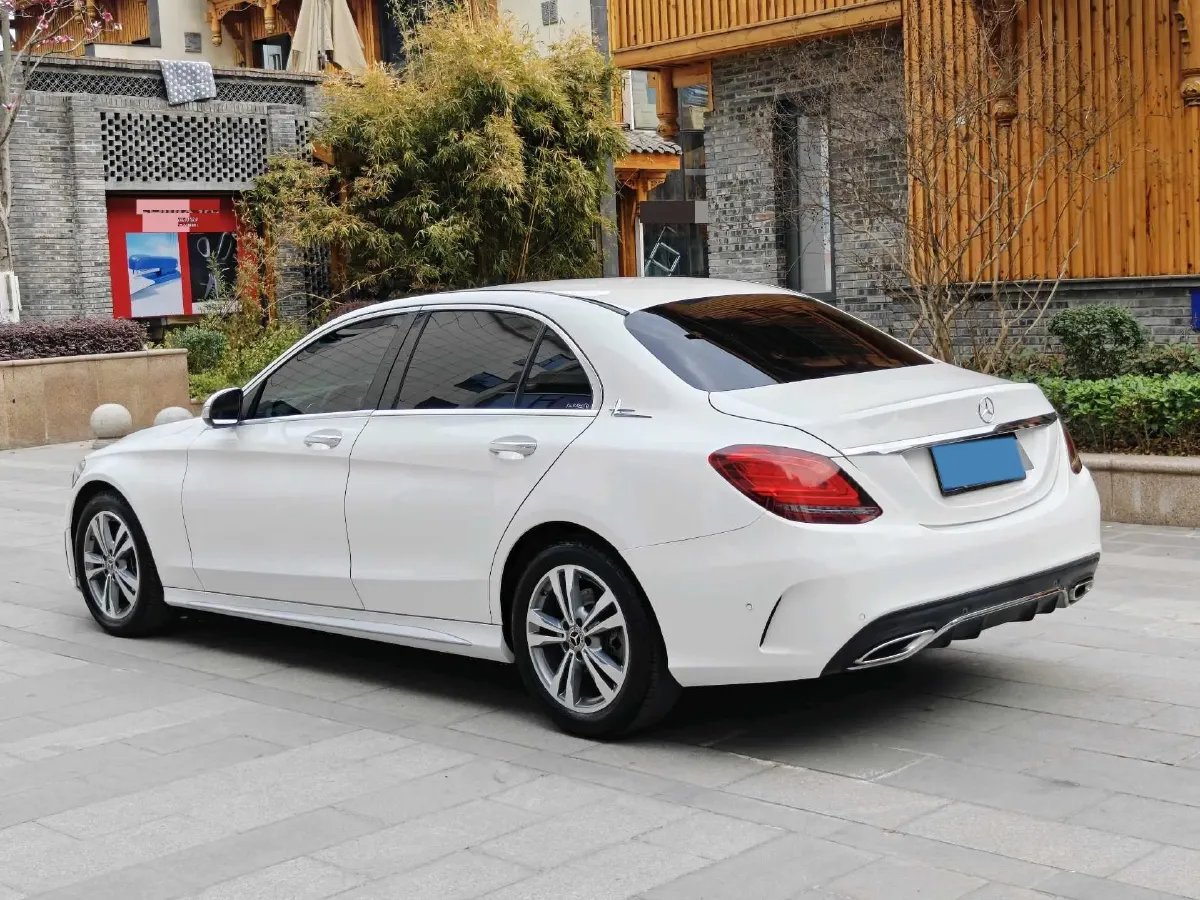 2020 Mercedes-Benz C Class 1.5T 156HP L4 9AT,autocango,china used car exporter,china ev exporter,chinese used car exporter,chinese used ev exporter