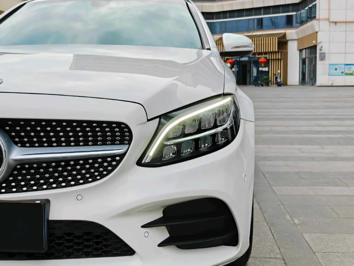 2020 Mercedes-Benz C Class 1.5T 156HP L4 9AT,autocango,china used car exporter,china ev exporter,chinese used car exporter,chinese used ev exporter