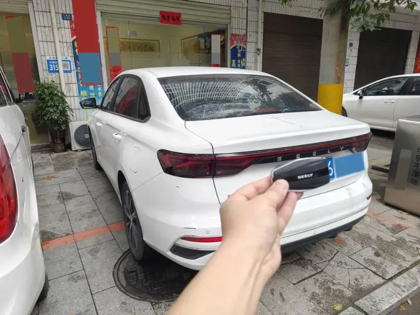 2022 Geely Emgrand 1.5L 114HP L4 CVT,autocango,china used car exporter,china ev exporter,chinese used car exporter,chinese used ev exporter