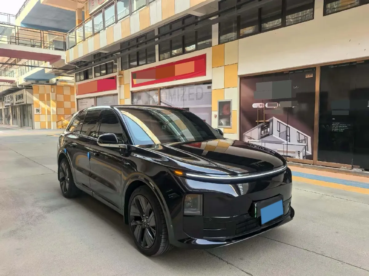 2024 Li L6 Range Extended 154HP L4 REEV 36.8KWH,autocango,china used car exporter,china ev exporter,chinese used car exporter,chinese used ev exporter