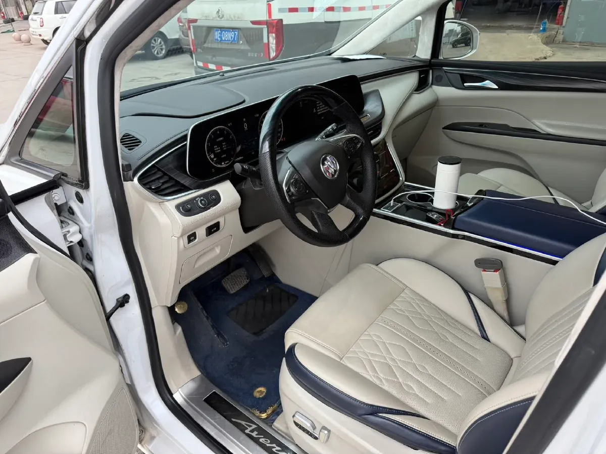 2020 Buick GL8 2.0T 237HP L4 9AT,autocango,china used car exporter,china ev exporter,chinese used car exporter,chinese used ev exporter