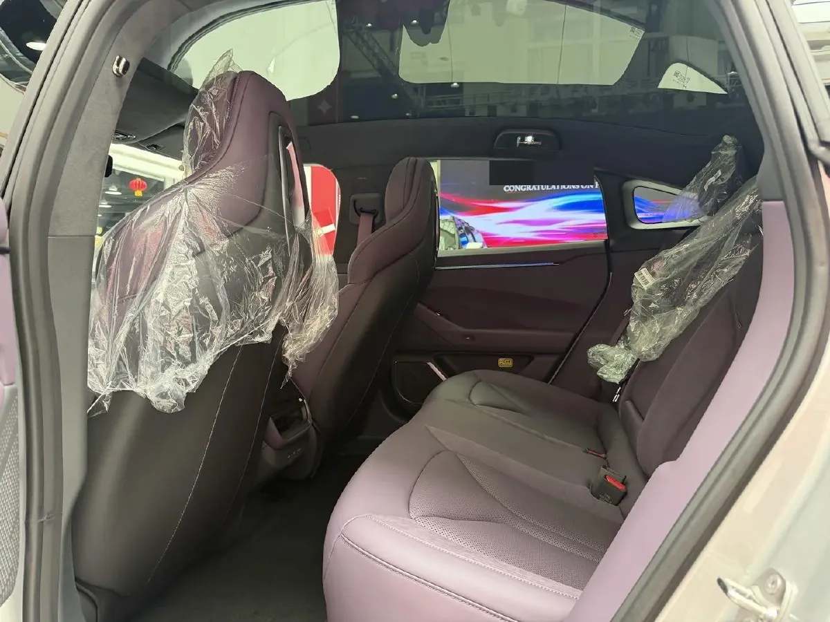 2025 Xpeng P7 BEV,autocango,china used car exporter,china ev exporter,chinese used car exporter,chinese used ev exporter