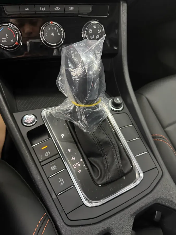 2025 Volkswagen Bora 1.2T 116HP L4 7DCT,autocango,china used car exporter,china ev exporter,chinese used car exporter,chinese used ev exporter