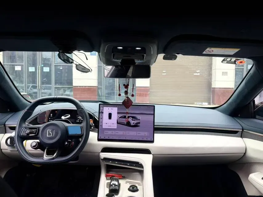 2024 Zeekr 001 BEV 100KWH,autocango,china used car exporter,china ev exporter,chinese used car exporter,chinese used ev exporter