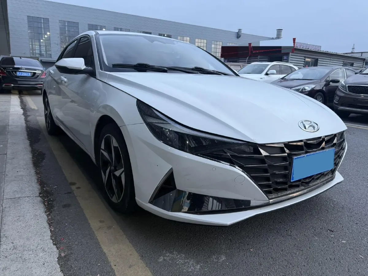 2023 Hyundai Elantra 1.5L 115HP L4 CVT,autocango,china used car exporter,china ev exporter,chinese used car exporter,chinese used ev exporter