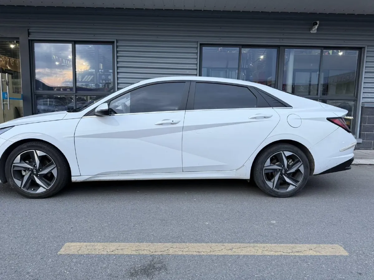 2023 Hyundai Elantra 1.5L 115HP L4 CVT,autocango,china used car exporter,china ev exporter,chinese used car exporter,chinese used ev exporter