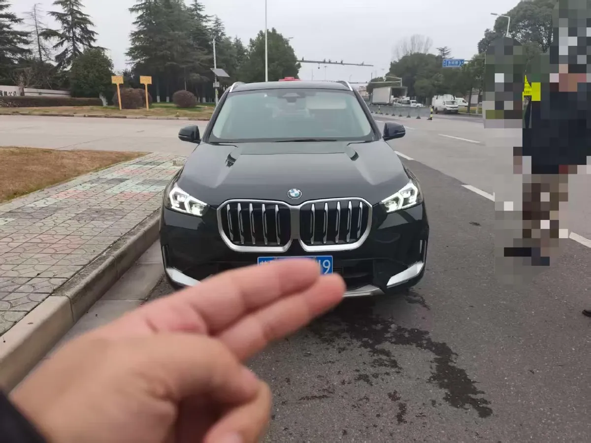 2025 BMW X1 2.0T 204HP L4 7DCT,autocango,china used car exporter,china ev exporter,chinese used car exporter,chinese used ev exporter
