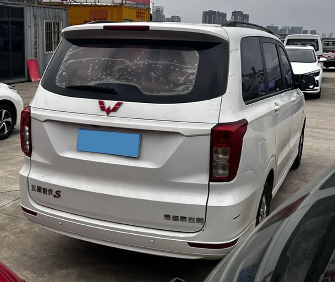 2018 WuLing HongGuang 1.5L 105HP L4 5MT,autocango,china used car exporter,china ev exporter,chinese used car exporter,chinese used ev exporter