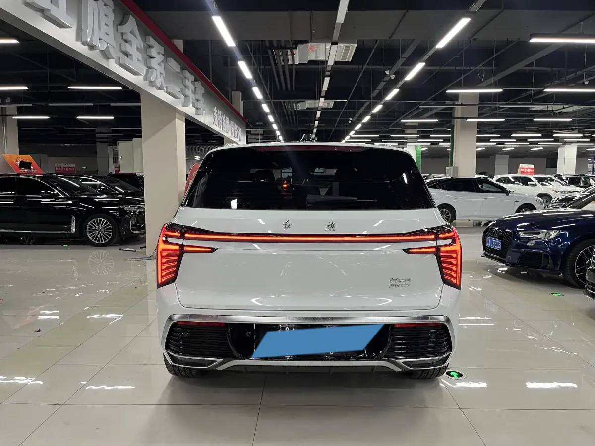 2024 HongQi HS3 1.5T 169HP L4 1DHT PHEV 18.4KWH,autocango,china used car exporter,china ev exporter,chinese used car exporter,chinese used ev exporter