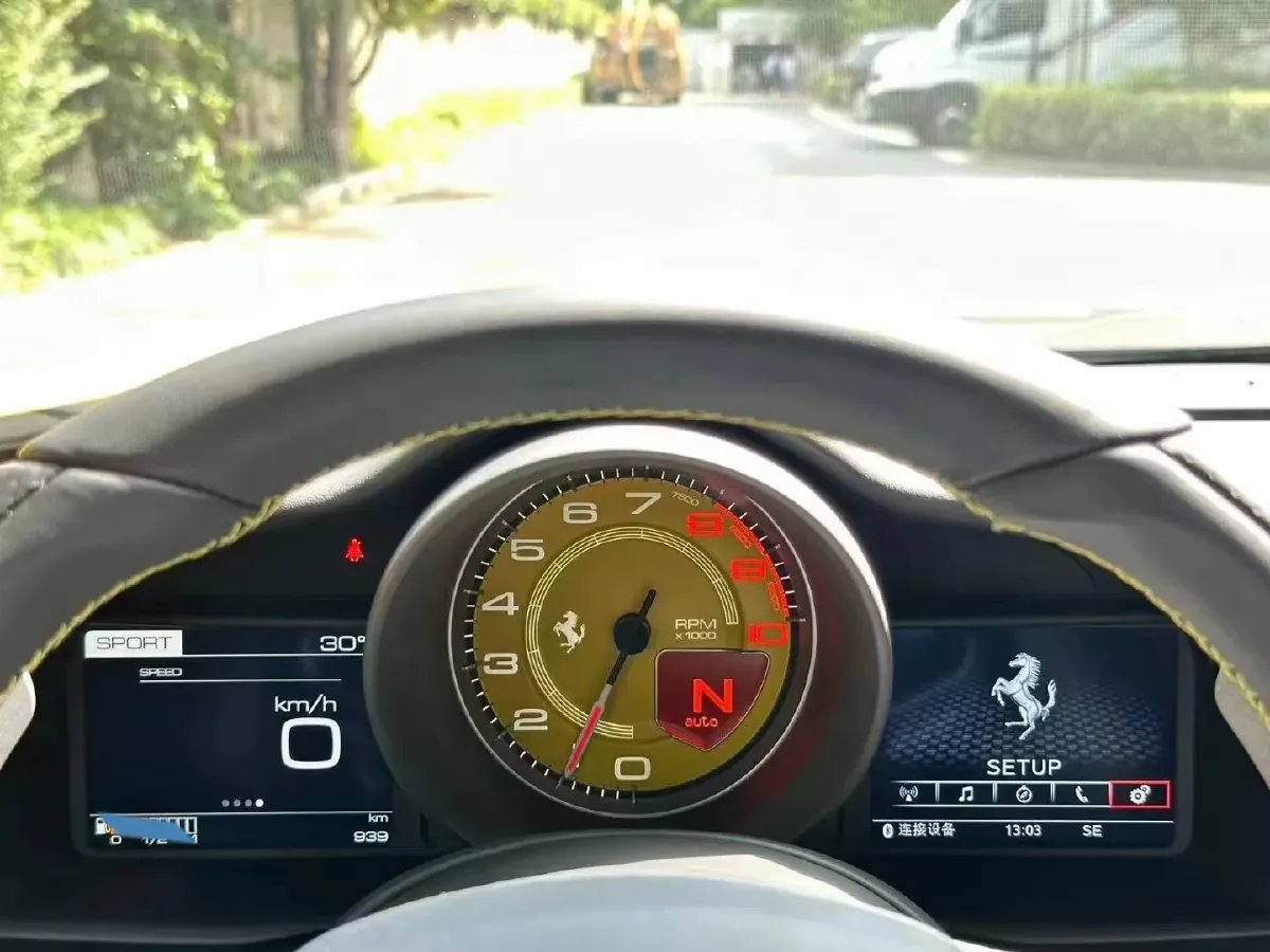 2015 Ferrari 488 3.9T 670HP V8 7DCT,autocango,china used car exporter,china ev exporter,chinese used car exporter,chinese used ev exporter