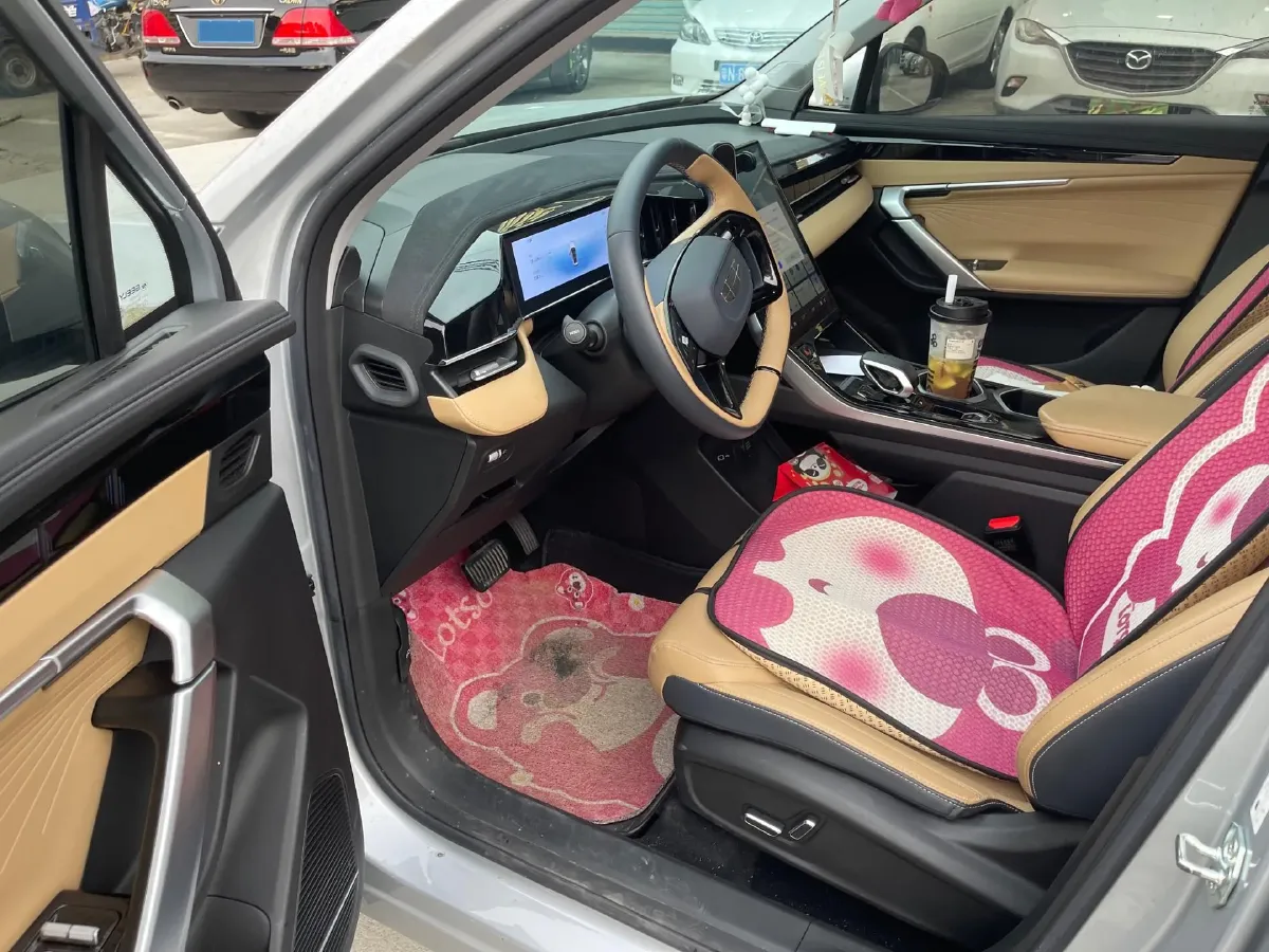 2023 Geely StarRay 1.5T 181HP L4 7DCT,autocango,china used car exporter,china ev exporter,chinese used car exporter,chinese used ev exporter