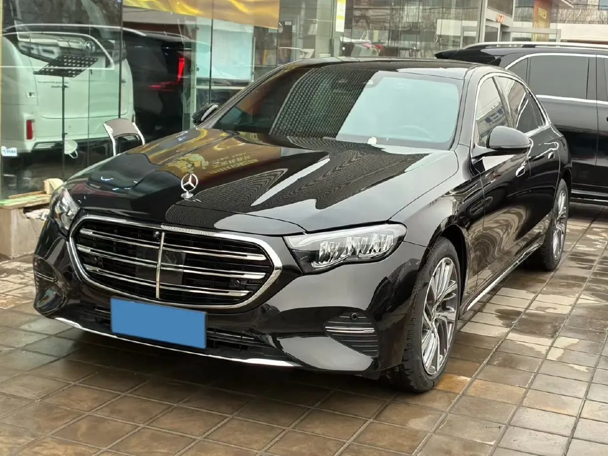 2025 Mercedes-Benz E Class 2.0T 258HP L4 9AT,autocango,china used car exporter,china ev exporter,chinese used car exporter,chinese used ev exporter