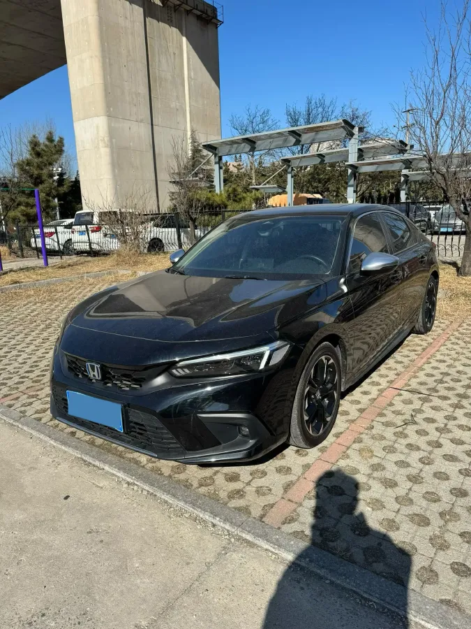 2023 Honda Civic 2.0L 143HP L4 E-CVT Hybrid,autocango,china used car exporter,china ev exporter,chinese used car exporter,chinese used ev exporter