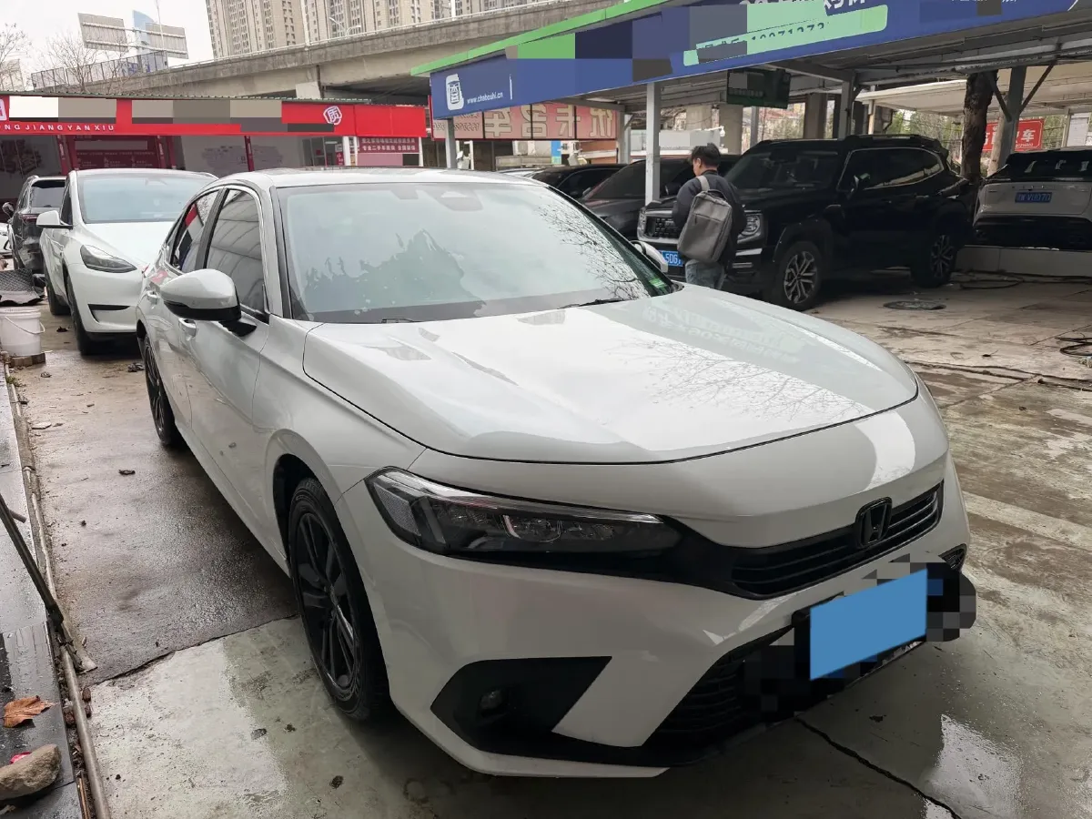 2023 Honda Civic 1.5T 182HP L4 CVT,autocango,china used car exporter,china ev exporter,chinese used car exporter,chinese used ev exporter