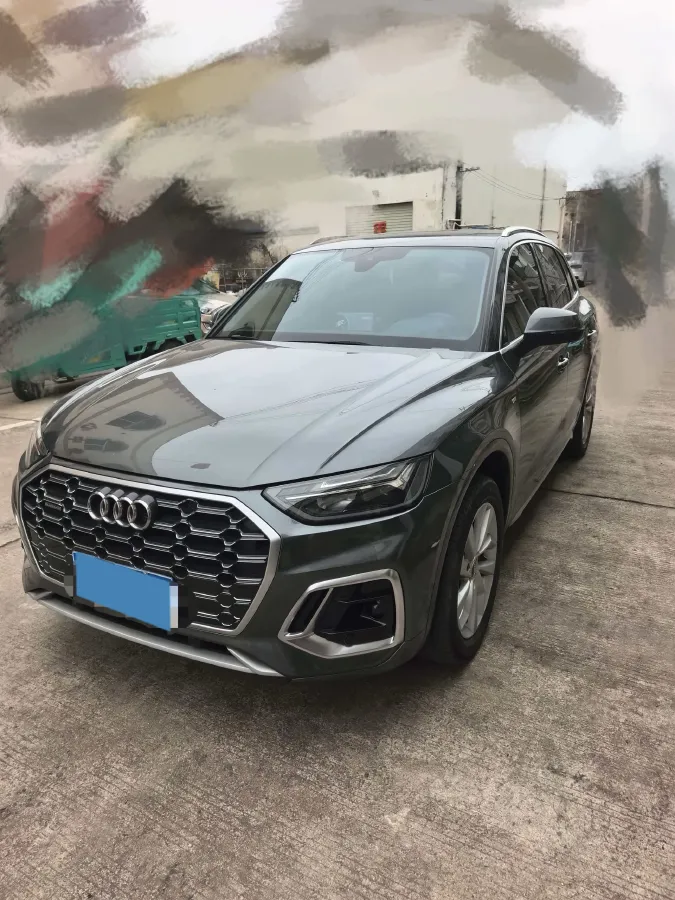 2021 Audi Q5L 2.0T 190HP L4 7DCT,autocango,china used car exporter,china ev exporter,chinese used car exporter,chinese used ev exporter