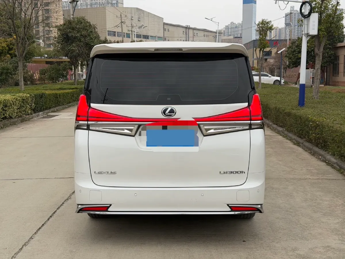 2020 Lexus LM 2.5L 117HP L4 E-CVT Hybrid,autocango,china used car exporter,china ev exporter,chinese used car exporter,chinese used ev exporter