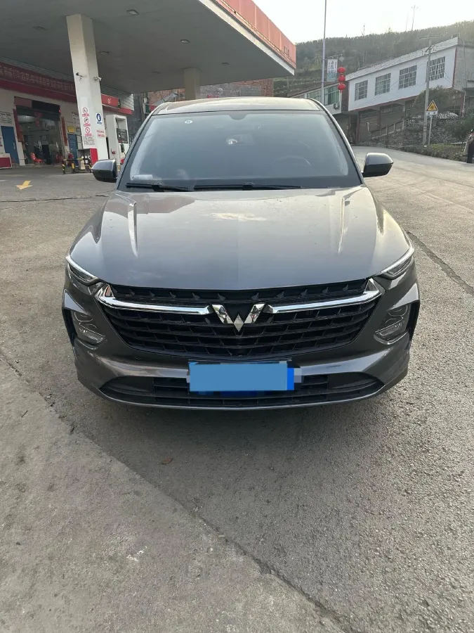 2020 WuLing KaiJie 1.5T 147HP L4 6MT,autocango,china used car exporter,china ev exporter,chinese used car exporter,chinese used ev exporter