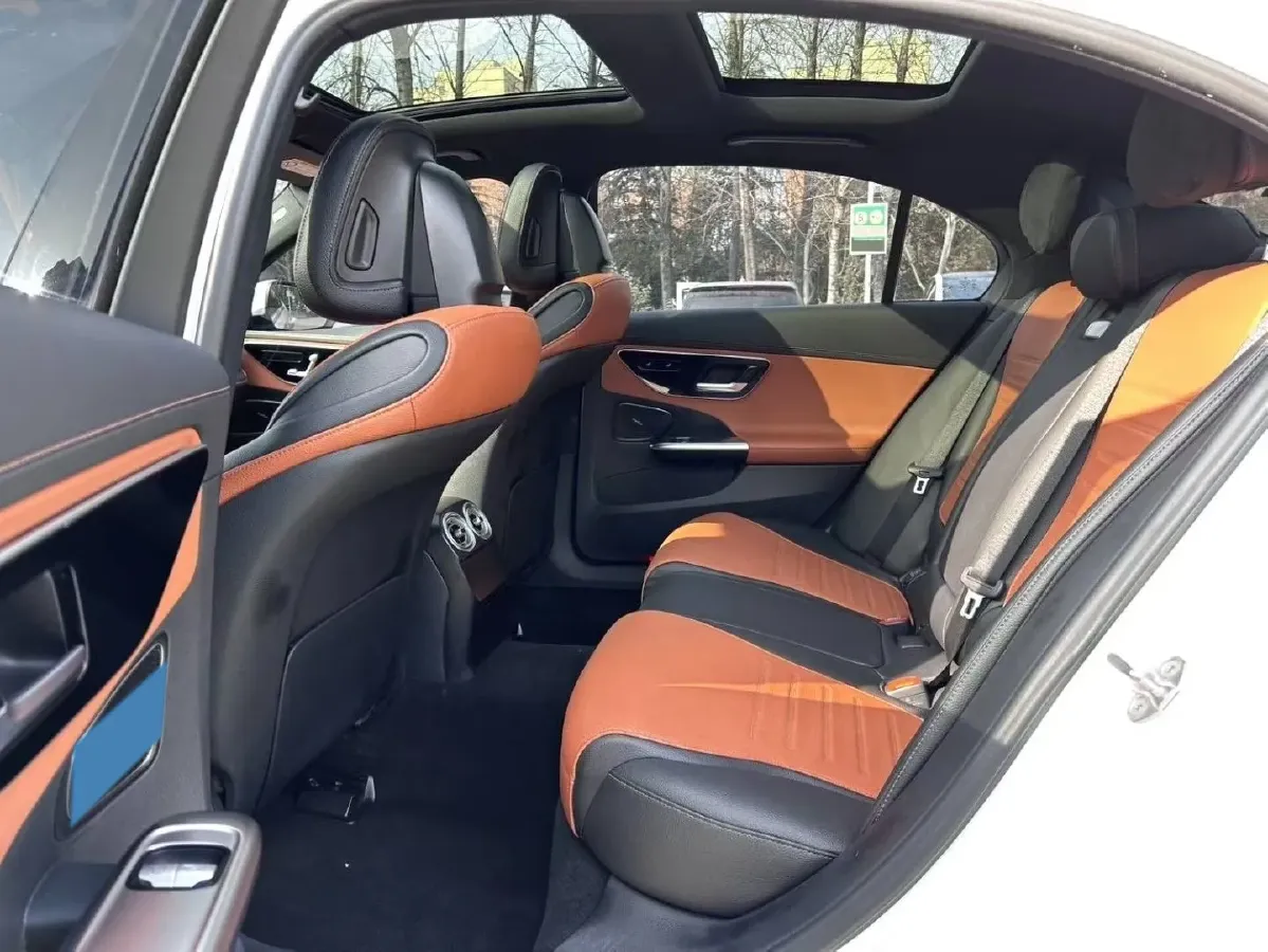 2022 Mercedes-Benz C Class 1.5T 204HP L4 9AT,autocango,china used car exporter,china ev exporter,chinese used car exporter,chinese used ev exporter