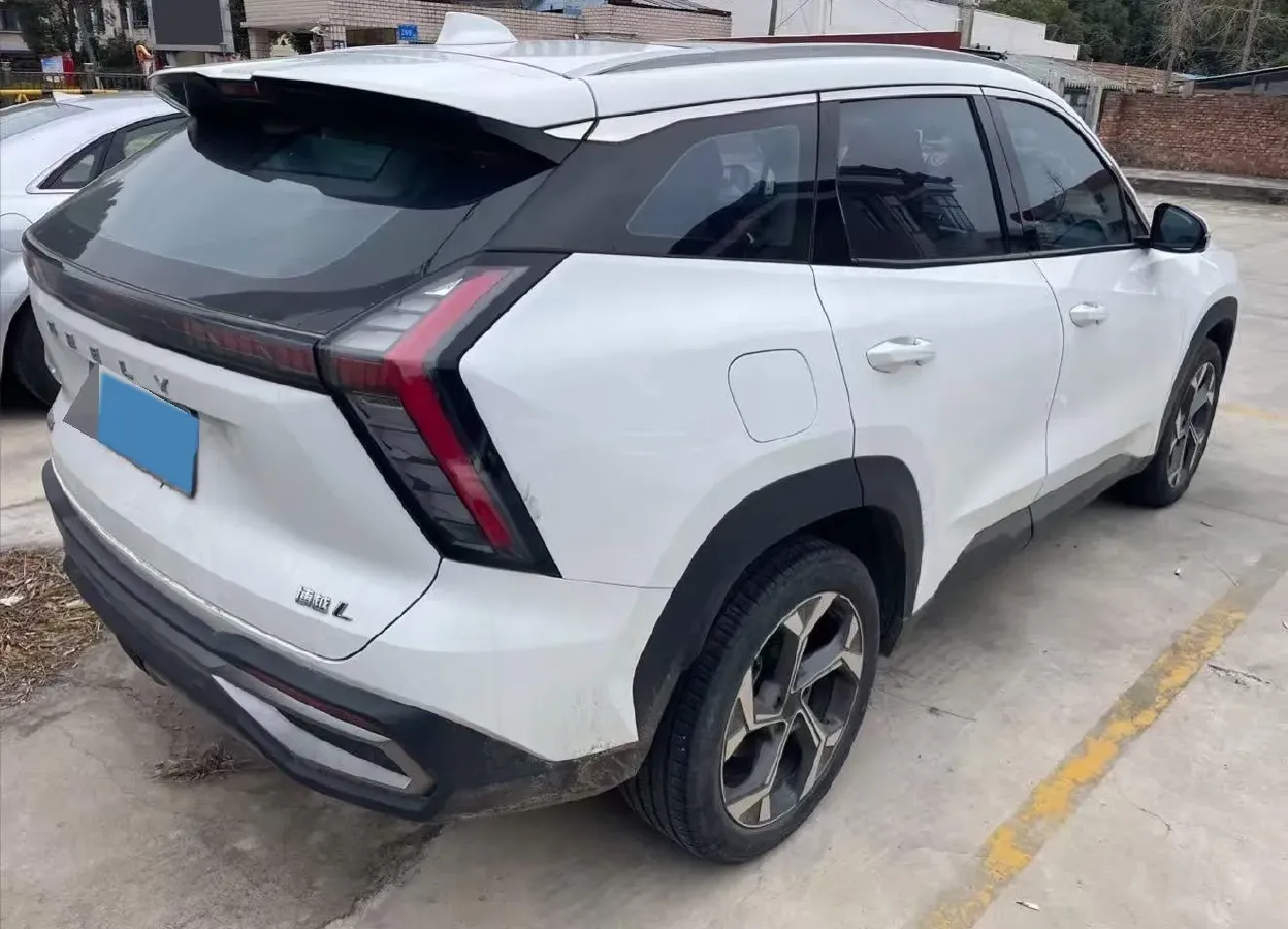 2023 Geely StarRay 1.5T 181HP L4 7DCT,autocango,china used car exporter,china ev exporter,chinese used car exporter,chinese used ev exporter