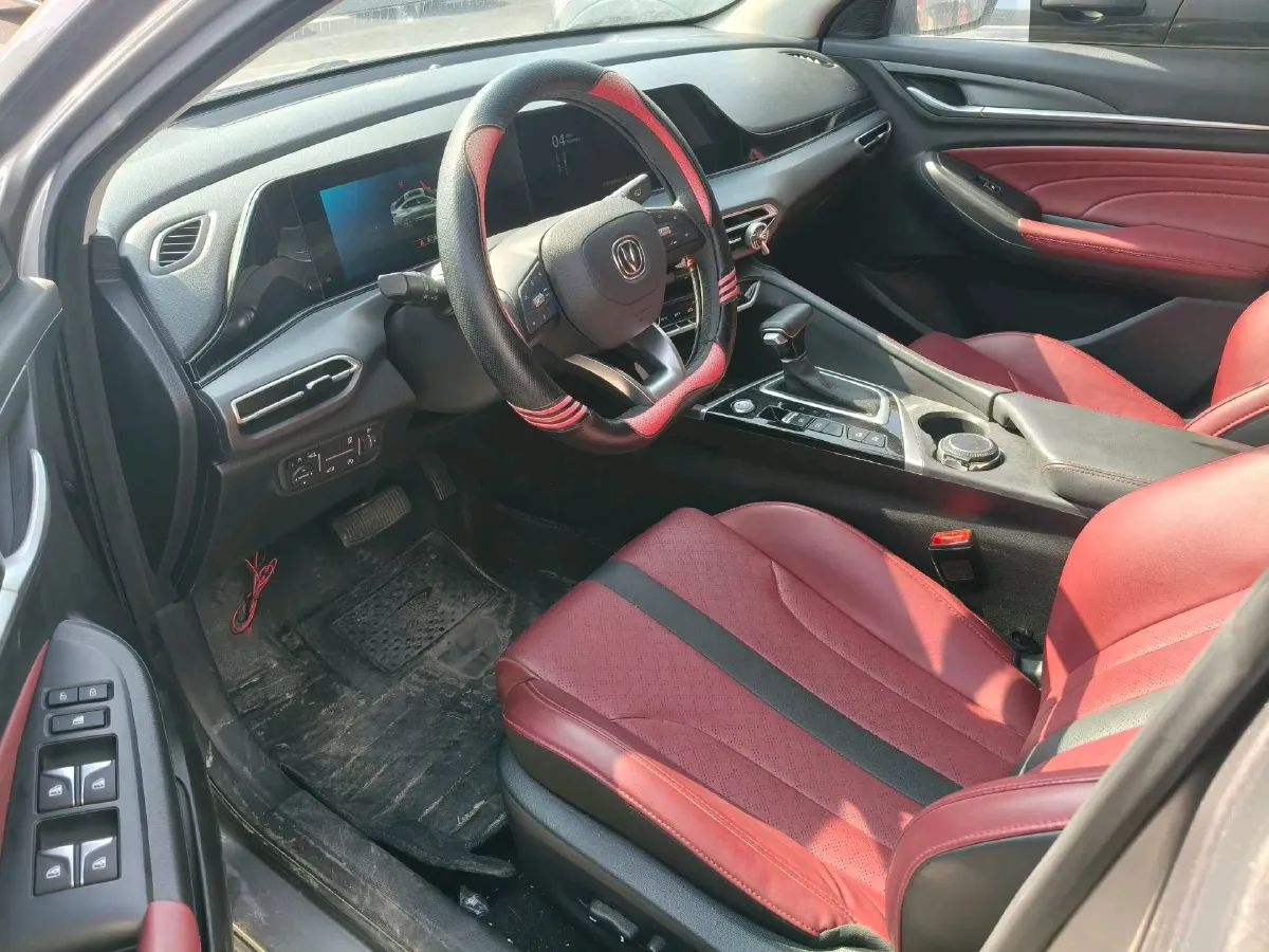 2021 ChangAn Eado 1.4T 160HP L4 7DCT,autocango,china used car exporter,china ev exporter,chinese used car exporter,chinese used ev exporter