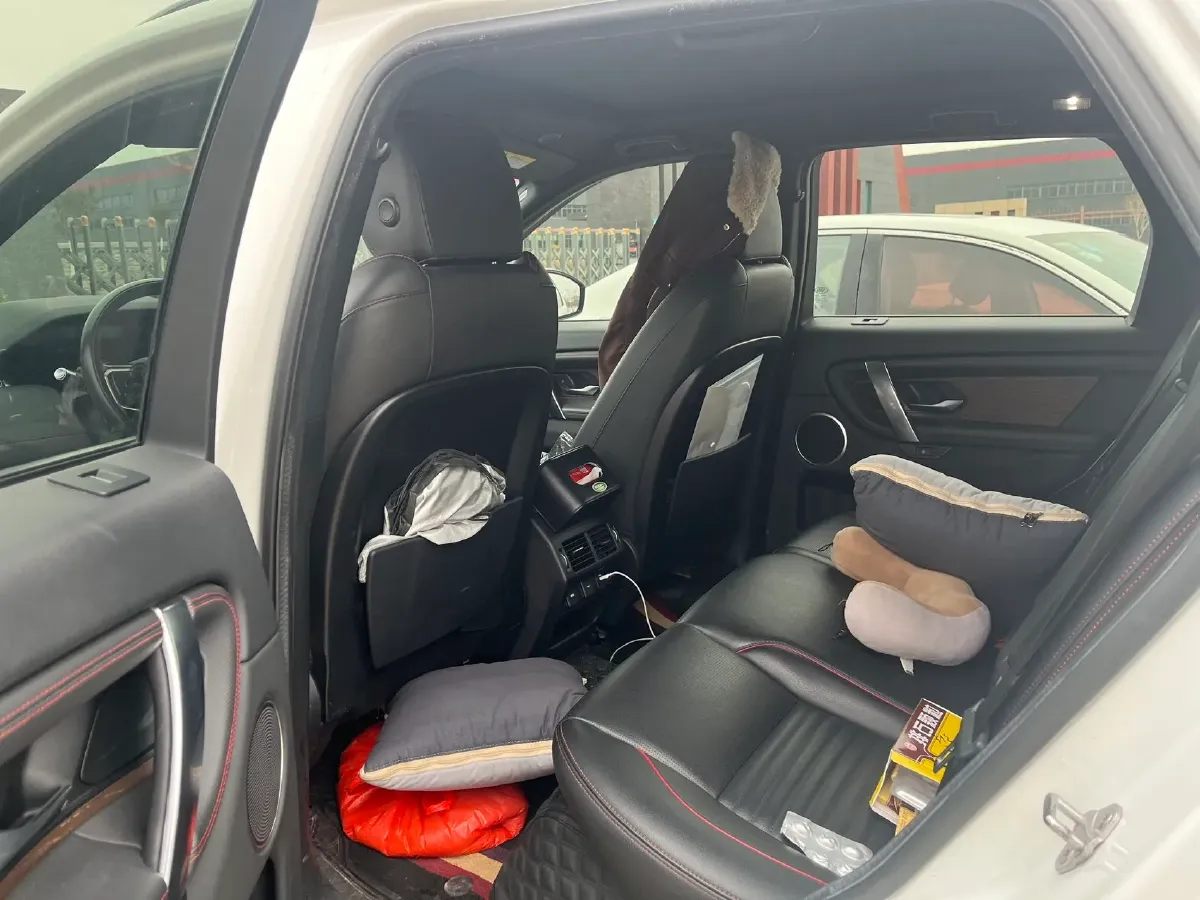 2021 Land Rover Discovery Sport 2.0T 249HP L4 9AT,autocango,china used car exporter,china ev exporter,chinese used car exporter,chinese used ev exporter