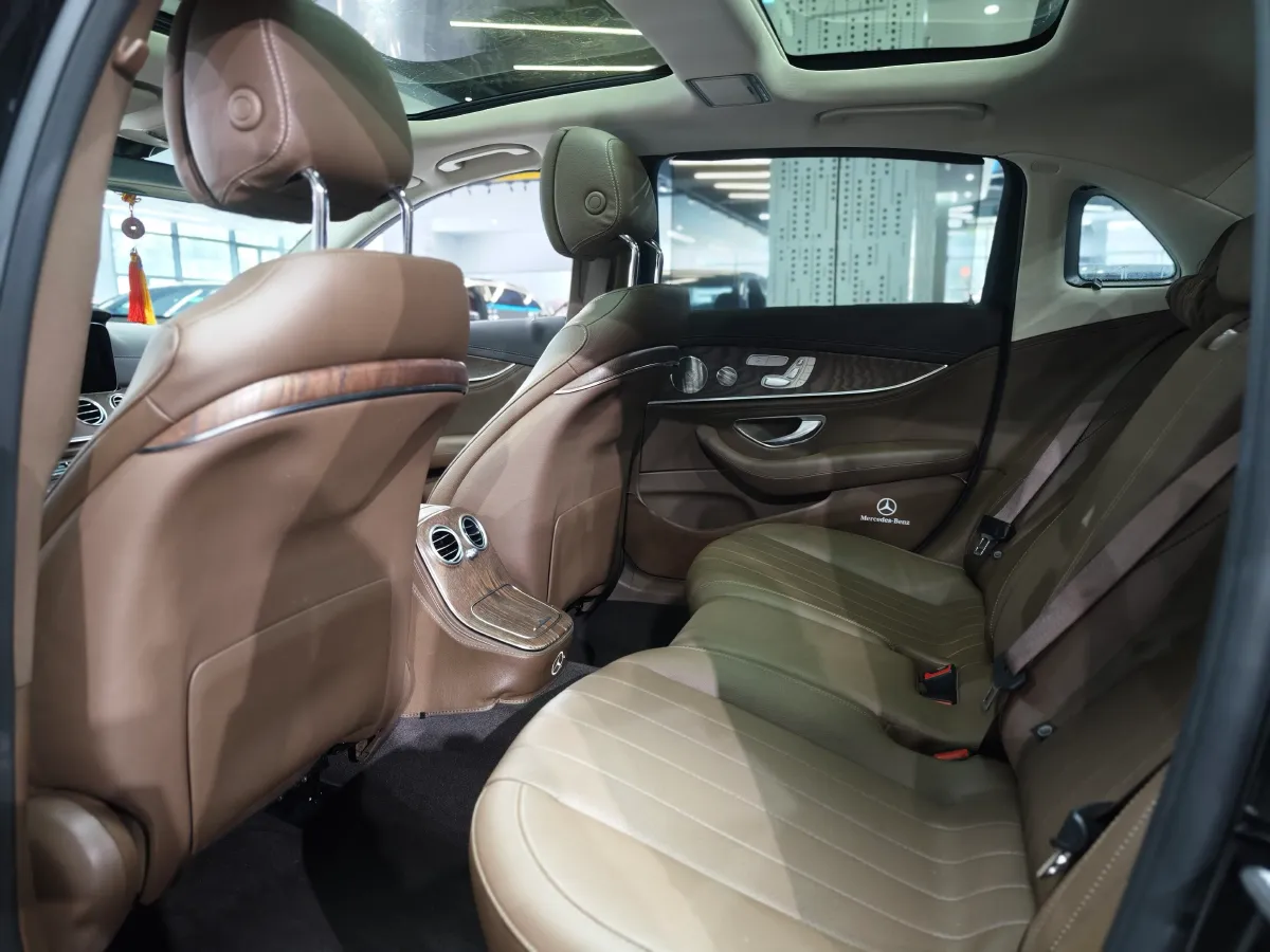 2023 Mercedes-Benz E Class 2.0T 258HP L4 9AT,autocango,china used car exporter,china ev exporter,chinese used car exporter,chinese used ev exporter