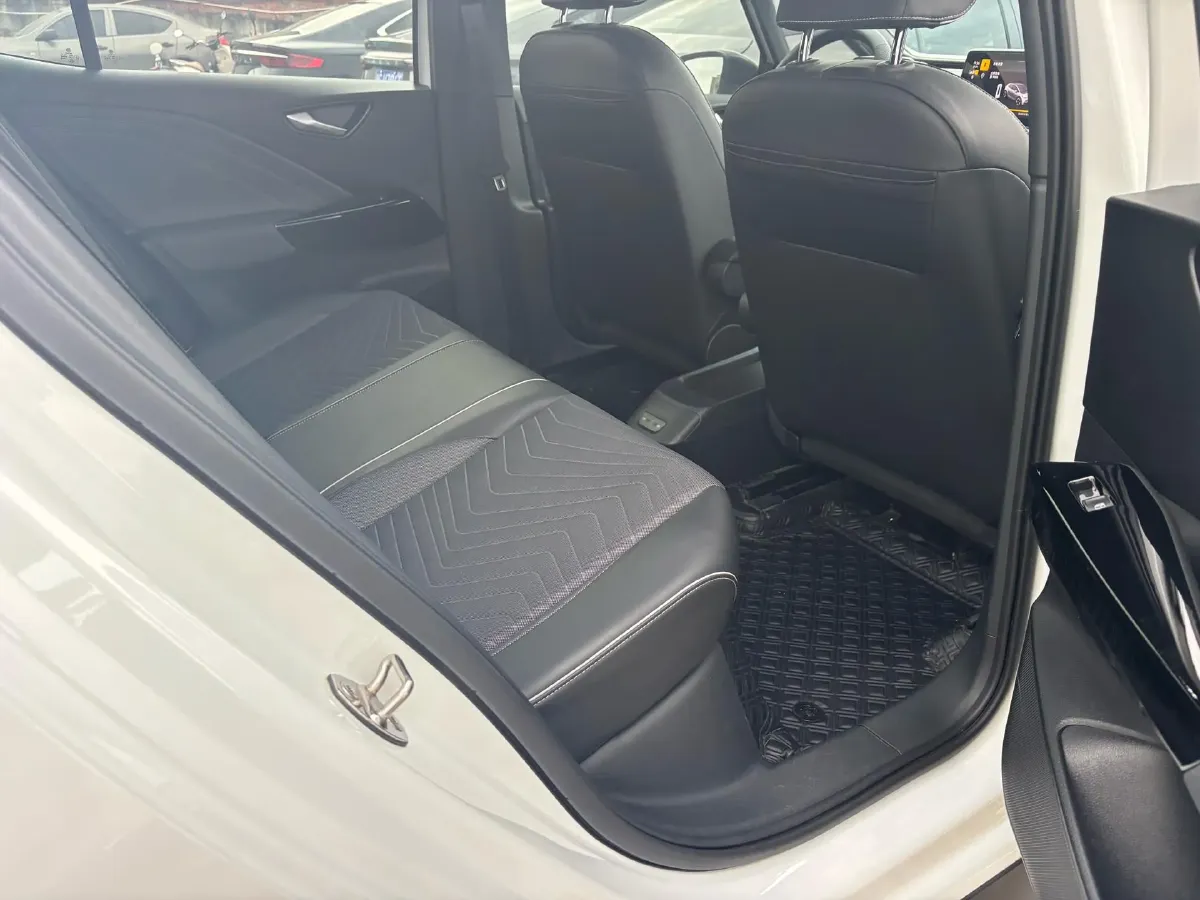 2024 Deepal SL03 BEV 58.89KWH,autocango,china used car exporter,china ev exporter,chinese used car exporter,chinese used ev exporter