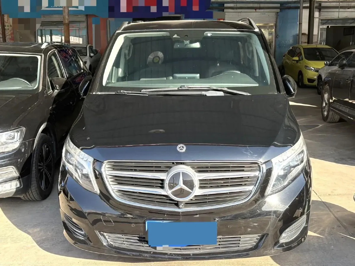 2018 Mercedes-Benz V Class 2.0T 211HP L4 7AT,autocango,china used car exporter,china ev exporter,chinese used car exporter,chinese used ev exporter